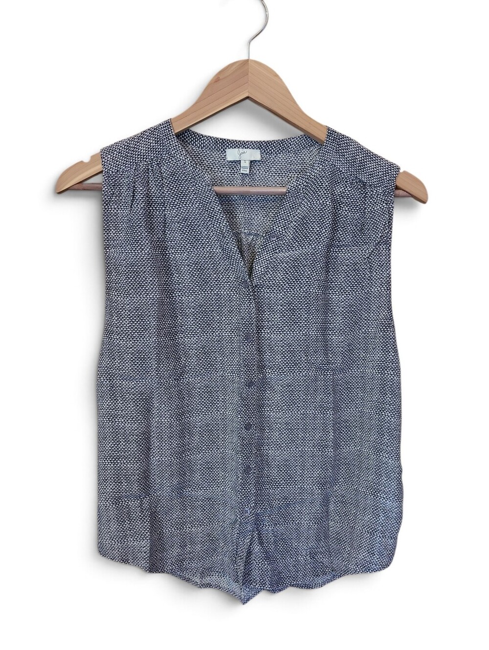 Women's Joie 100% Silk Sleeveless Blouse Size Small Button Down Neutral Grey